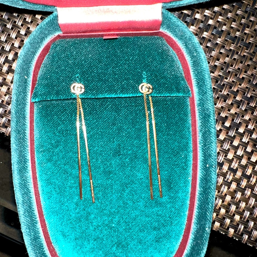 18K Gucci Gold Drop Earrings - Picture 3 of 6